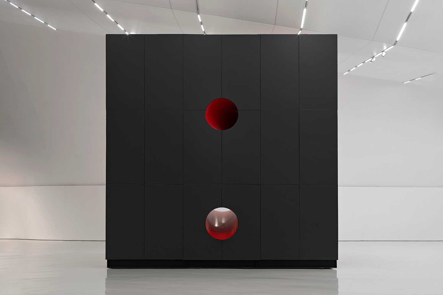 JLAP_Anish_Kapoor_Beijing_CAFAM_0015