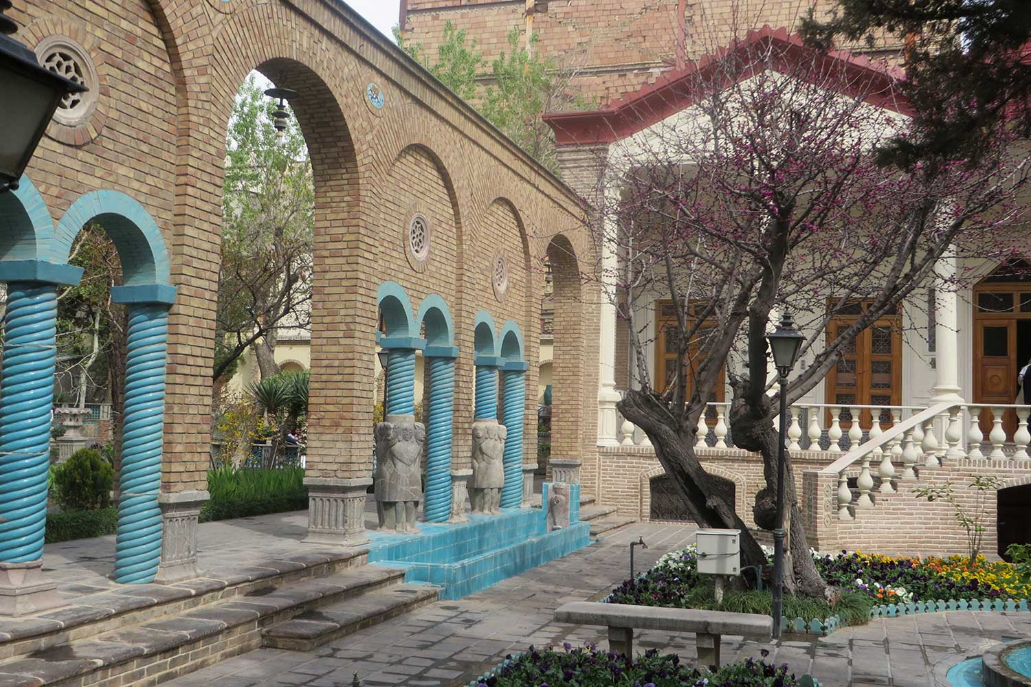 Mohsen-Moghadam’s-House-Hooshang-Seyhoun-16