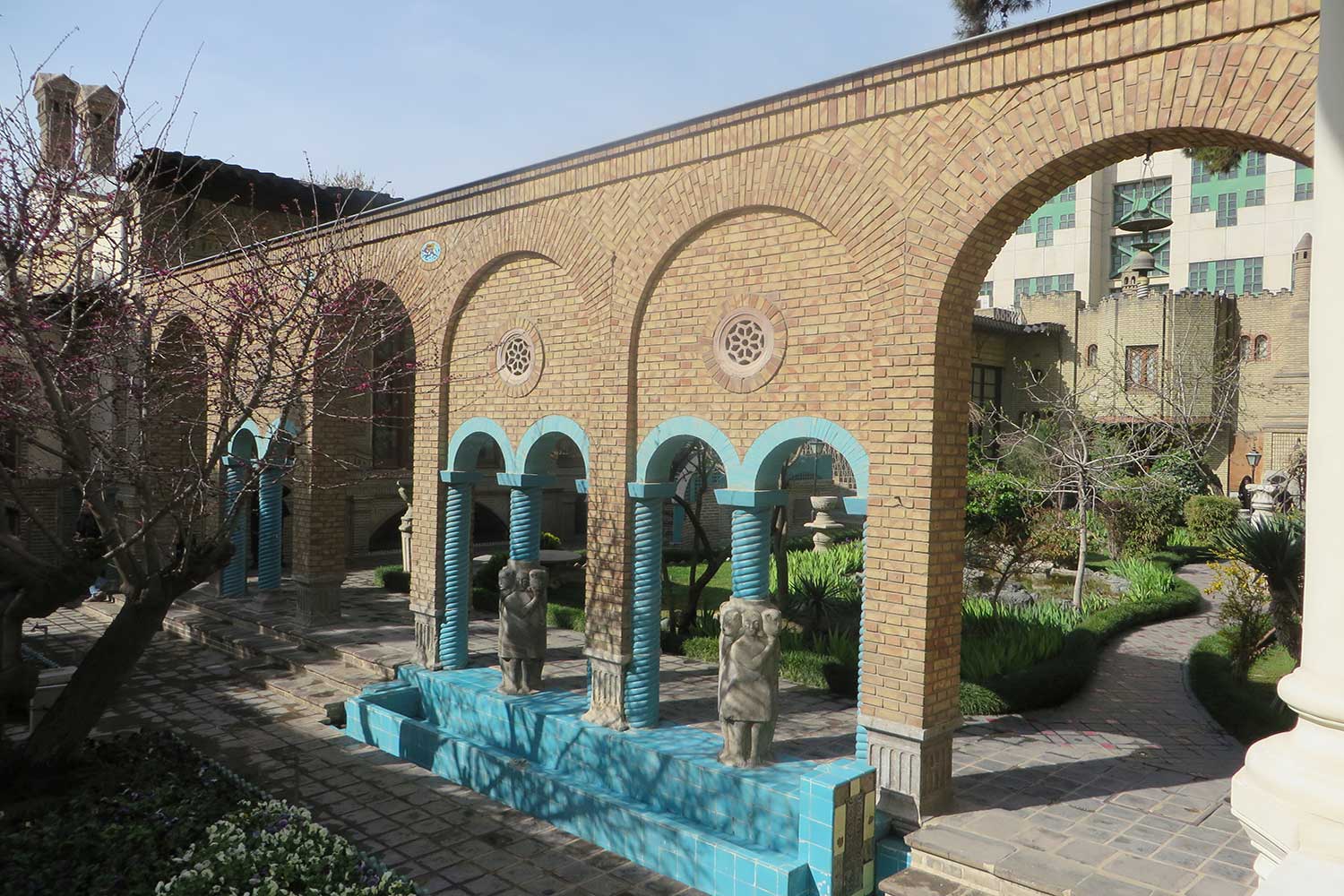 Mohsen-Moghadam’s-House-Hooshang-Seyhoun-32