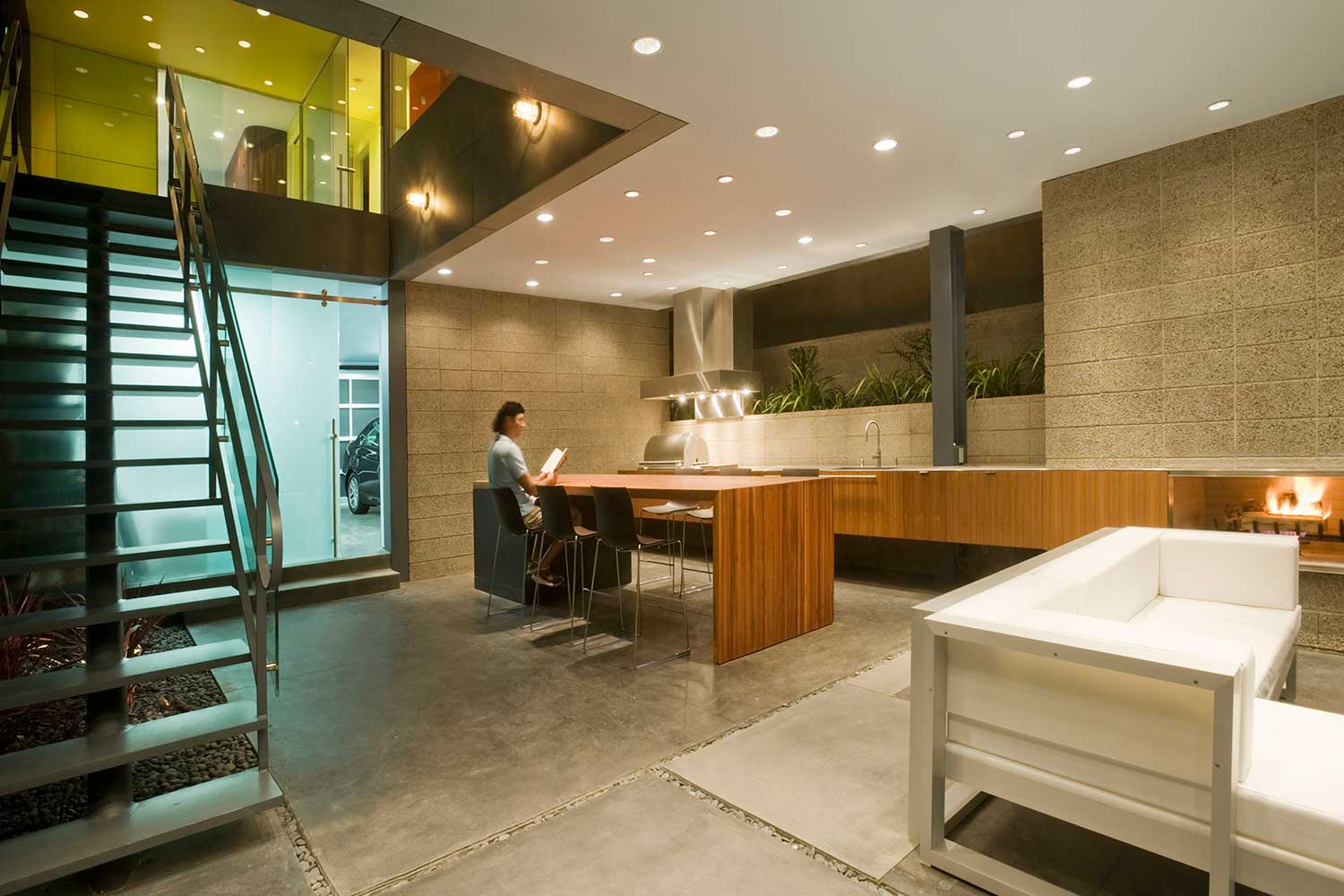 c63b15d3-fbb7-4f90-beb8-7e9fed8d23c8