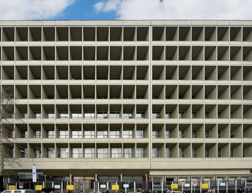 ساختمان شعبه ی مرکزی بانک سپه اثر هوشنگ سیحون