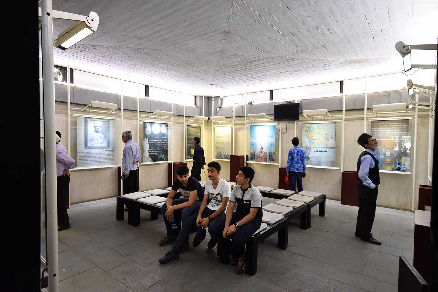 Mausoleum-of-Nader-Shah-Afshar-Houshang-Seyhoun