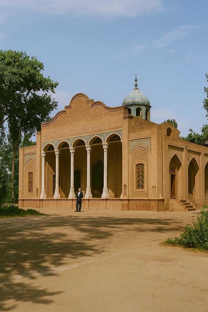 Mausoleum-of-Nader-Shah-Afshar-Houshang-Seyhoun